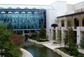 Henry B Gonzales Convention Center – 1998 Expansion, M&M Contracting, LTD